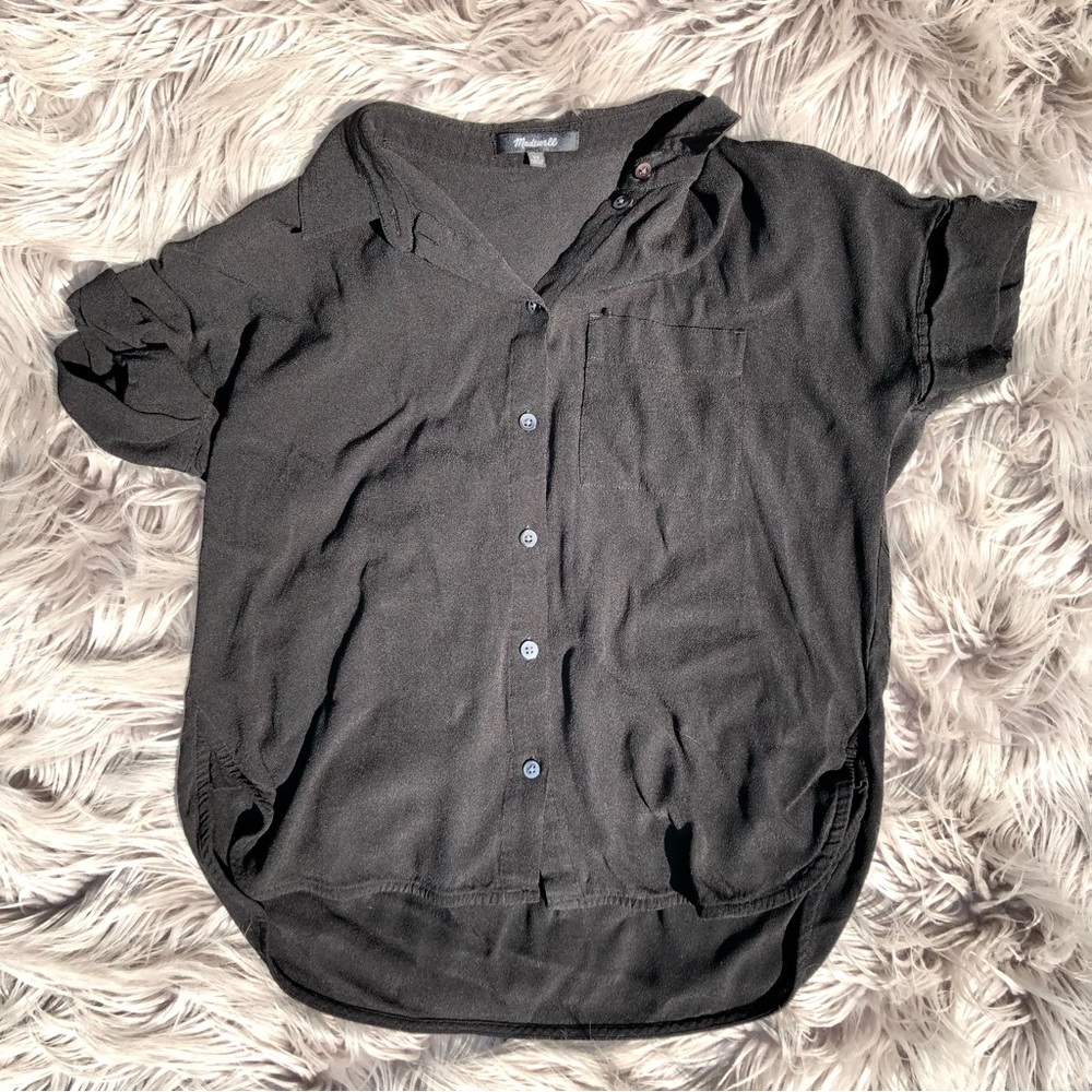 Madewell Button-Front Resort Shirt with Rolled Sleeves and Front Pocket, Size XS - Picture 2 of 5